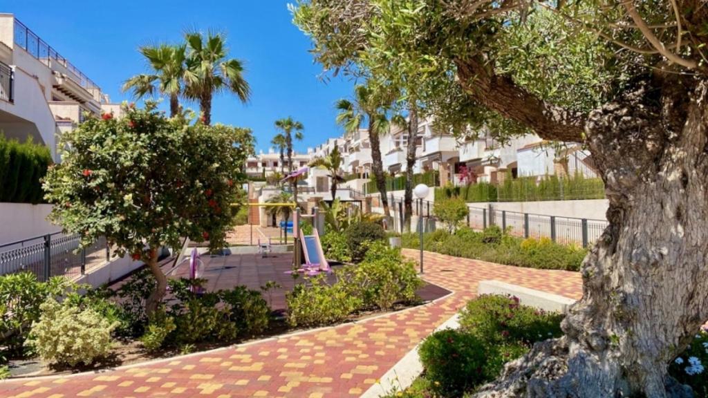 Apartamento Azul Beach Torrevieja Bagian luar foto